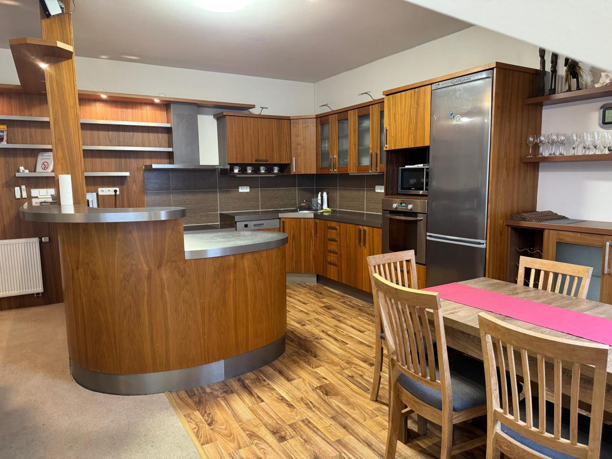 Apartman Bila Hora - Roudna Плзень Екстер'єр фото