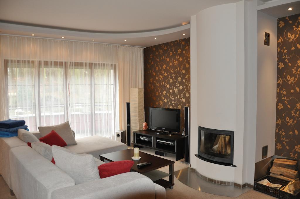 Apartman Bila Hora - Roudna Плзень Екстер'єр фото
