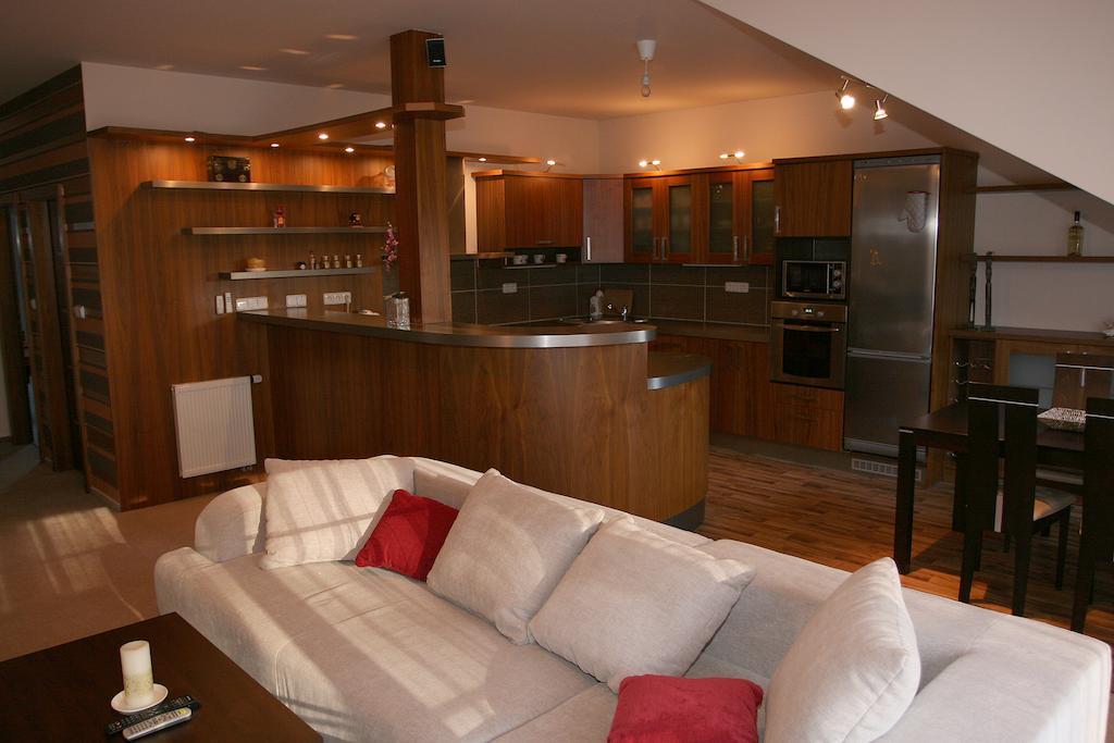 Apartman Bila Hora - Roudna Плзень Екстер'єр фото